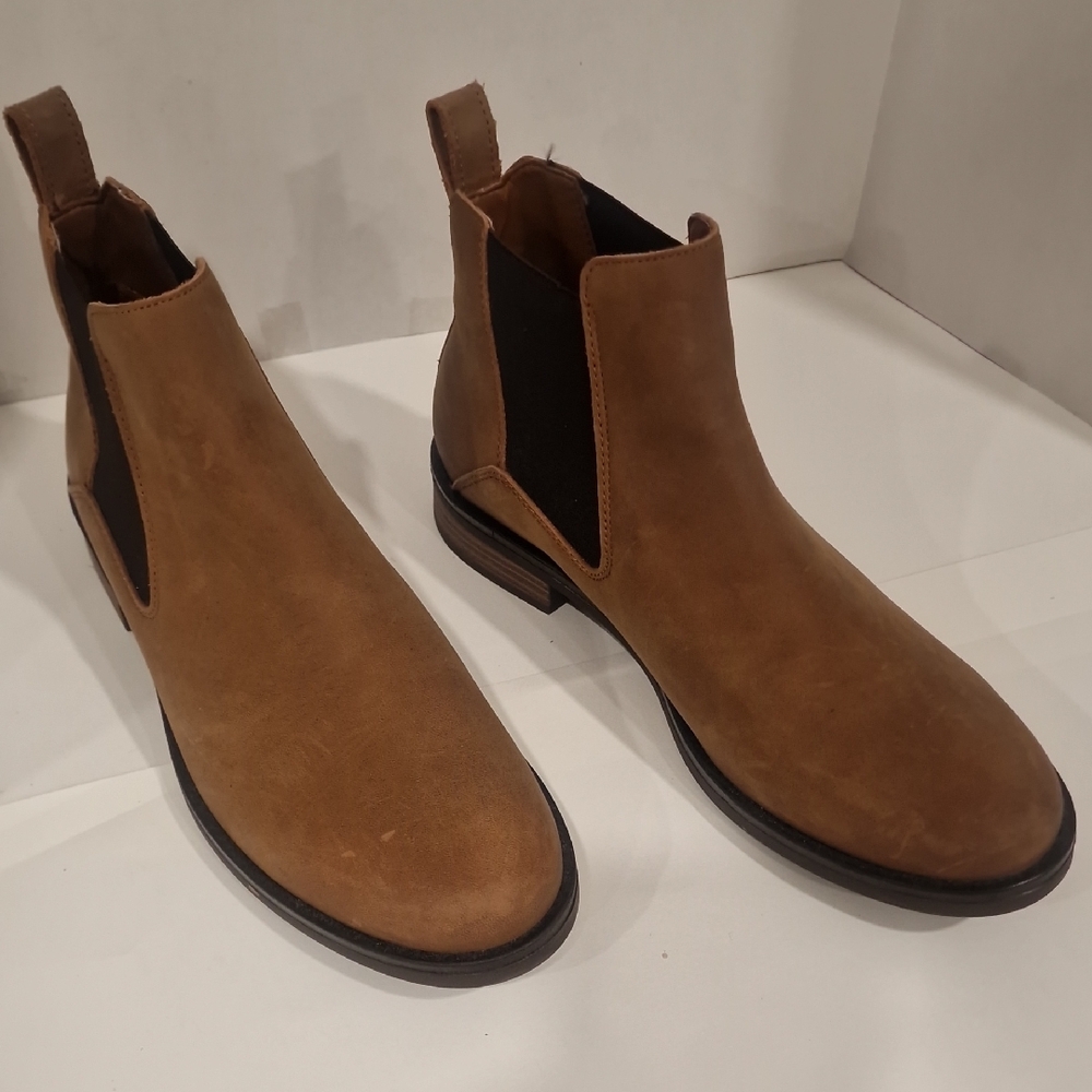 Clarks Brown Chelsea Boots